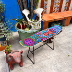 Banqueta o mesa auxiliar de Bordados Quetzacoatl