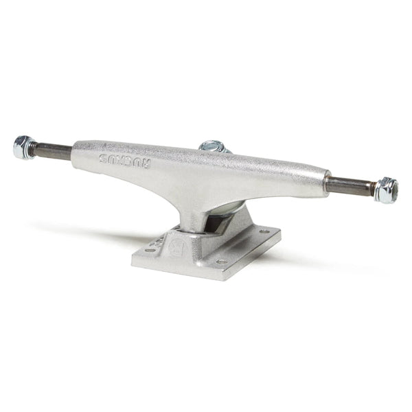 Trucks Ruckus Low Plata